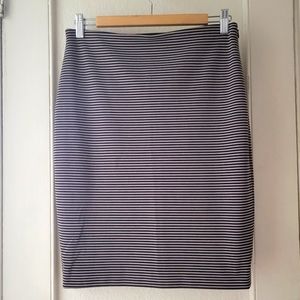 *LAST CHANCE* Ann Taylor Black and Beige Striped Pencil Skirt Sz. 4P